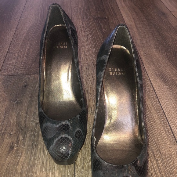 Stuart Weitzman Shoes - Stuart Weitzman Snakeskin Stiletto
